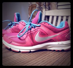 NIKE Women's Air Relentess 3 Pink Running Shoes